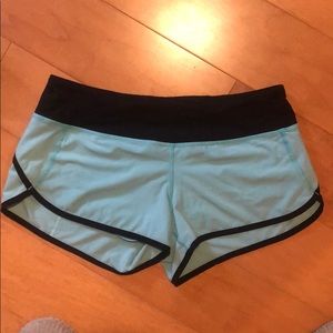 Lululemon running short size 6
